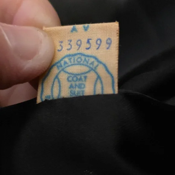 VTG Borgana Deluxe Women's Fur?Cape Style Cropped Coat Glamourous USA Sz M? EUC - Picture 4 of 10